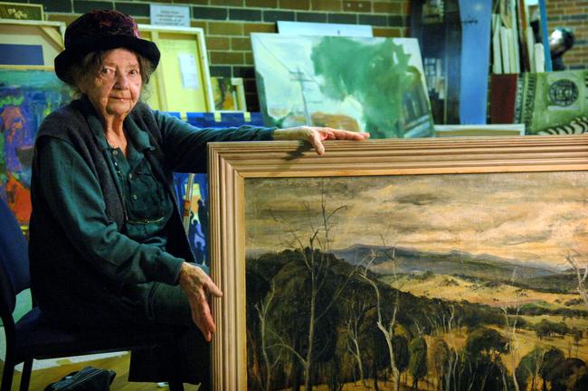 The late Margaret Olley was the inaugural winner of the Mosman Art Prize in 1947.