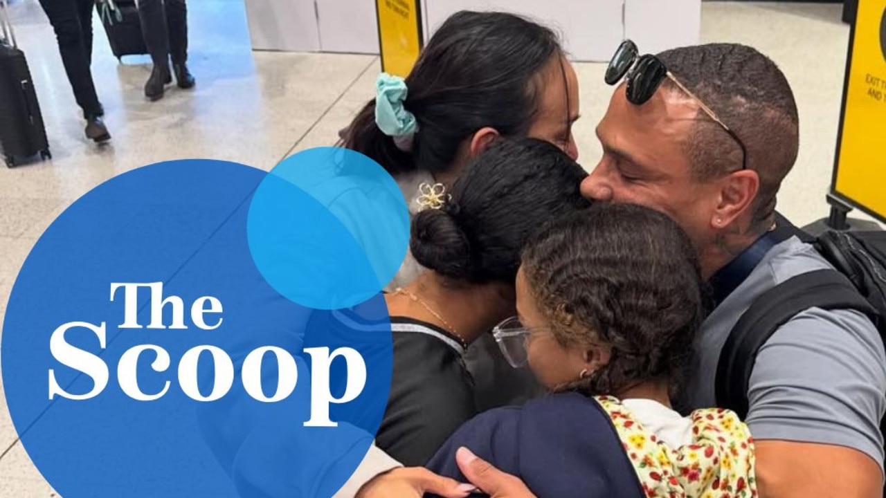 Group hug as Queensland TikToker nicks off to LA