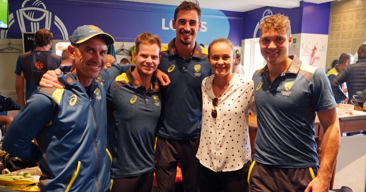 Ashleigh Barty with the Australian ODI team after their Cricket World Cup win over England.