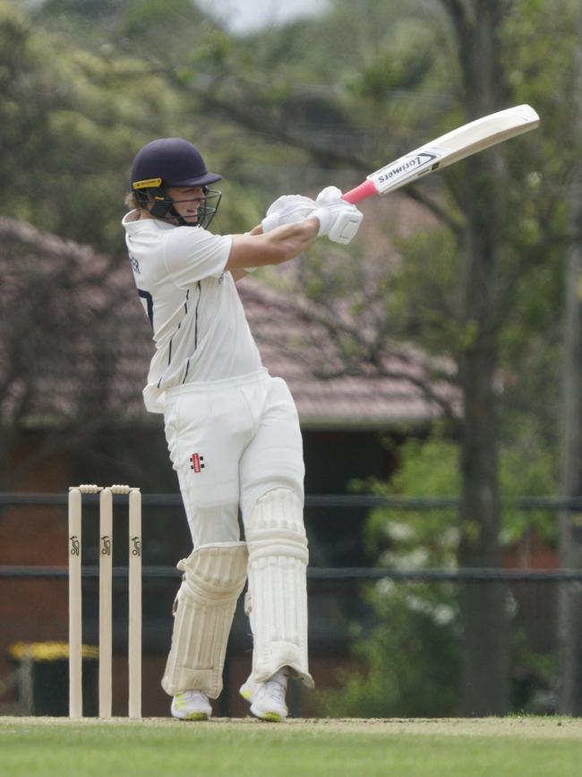 Elsternwick batter Finn Usher. Picture: Valeriu Campan