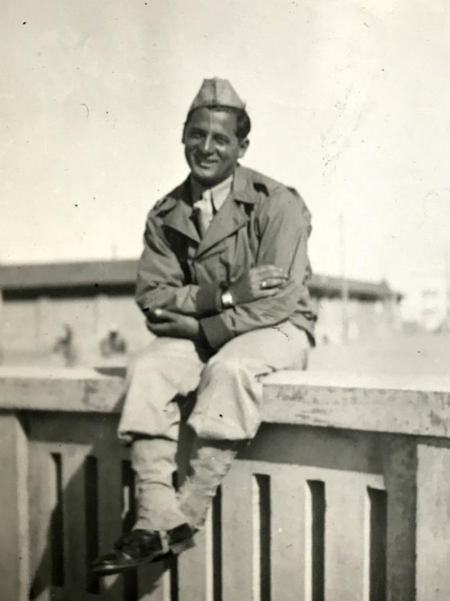 A man in air force uniform during WWII.