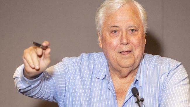 Clive Palmer launches Make Australia Great Again party