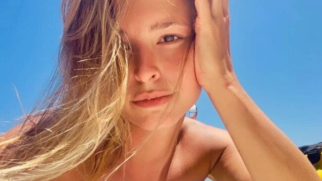 Marisa Papen has been involved in a nude photo shoot with sharks.