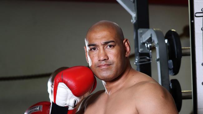 Alex Leapai will fight Nathan Gorman.