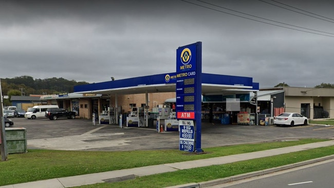 Tori Nunn pleaded guilty to failing to pay at the Metro service station at Berkeley Vale where she and Cherine Wilson turned up in a stolen Nissan Navara. Picture: Google