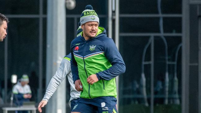 Corey Harawira-Naera at Canberra Raiders training.