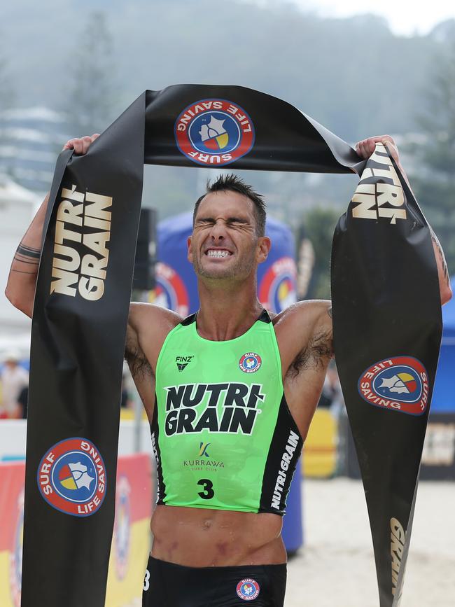 Matt Poole celebrates winning round 2 of the Nutri-Grain Series at Burleigh Heads. Photo by Chris Hyde/Getty Images