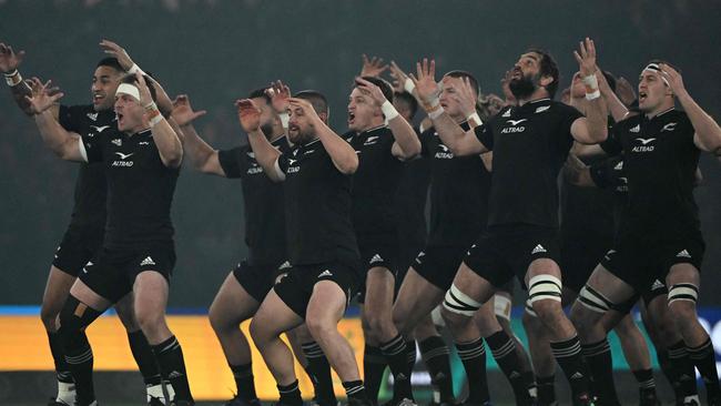 New Zealand's players perform a haka ahead of the Bledisloe Cup clash at Marvel Stadium. Picture: AFP