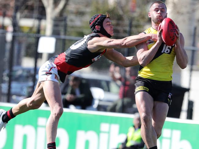 Mav Weller takes a mark in the VFL fqualifying final against Essendon. Picture: Michael Klein.