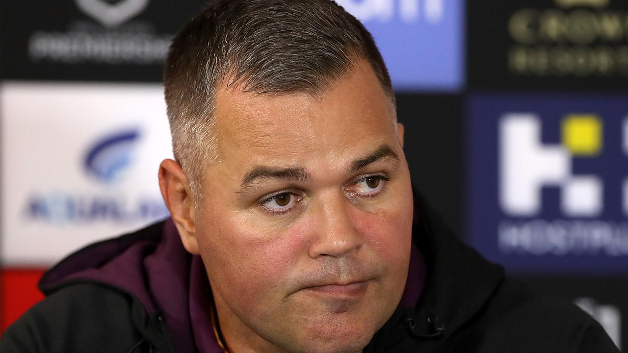 Brisbane Broncos coach Anthony Seibold has reportedly been offered a million dollar payout to leave the club immediately.