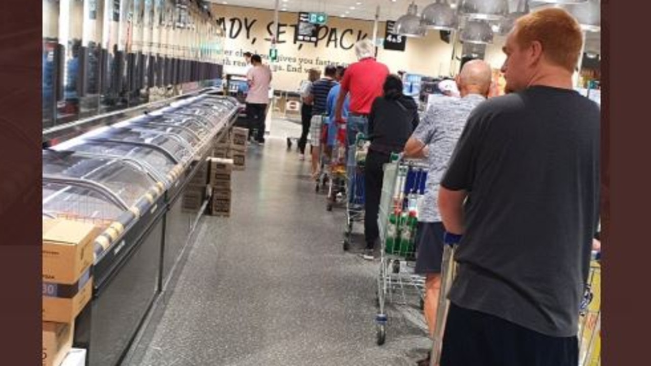 Queues at Aldi this morning for toilet paper. Picture: Irfan Virk/Twitter