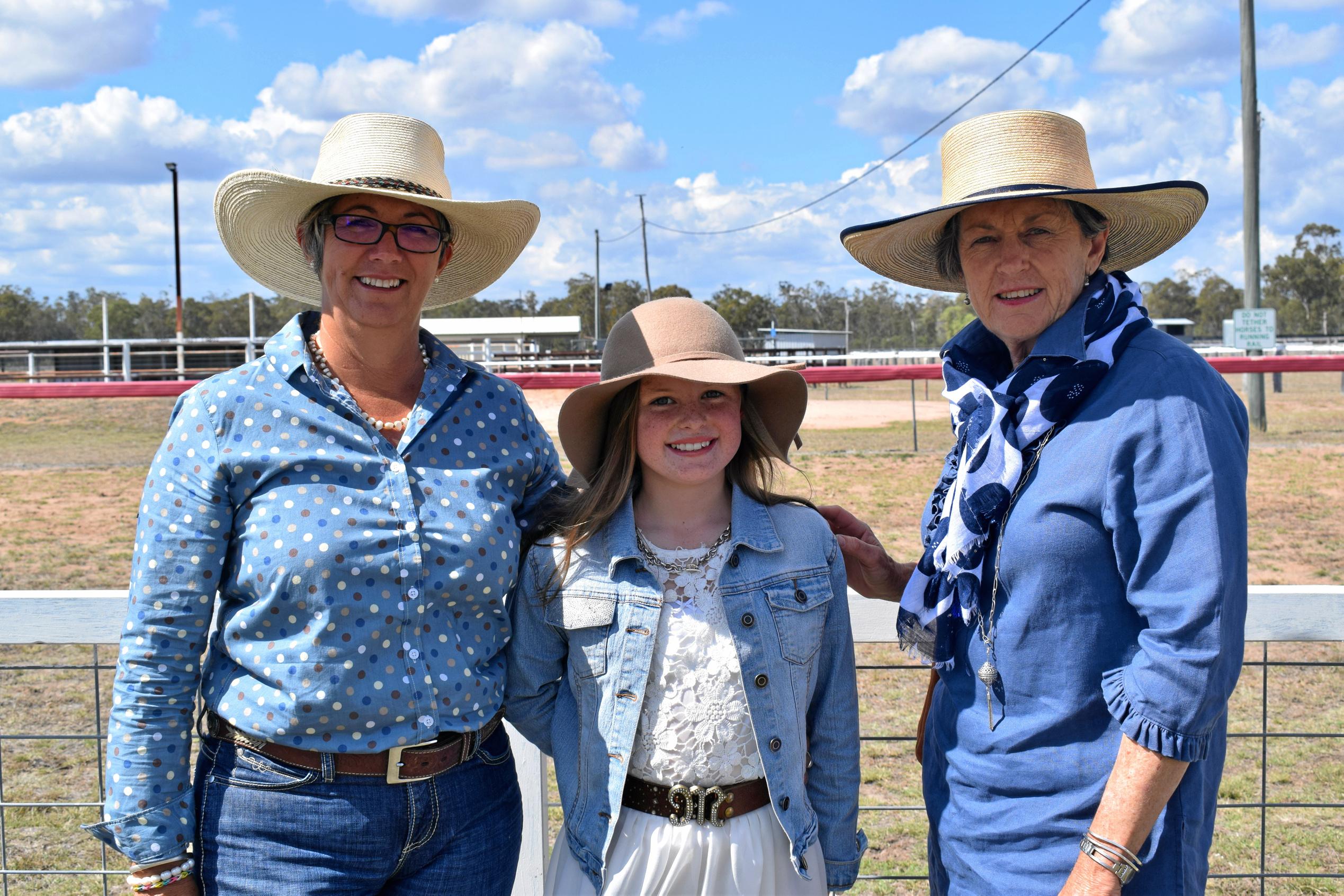 Gay Dempsey, Maddison Russell, and Patsy Cameron at the Tara Races October 6, 2018. Picture: Brooke Duncan