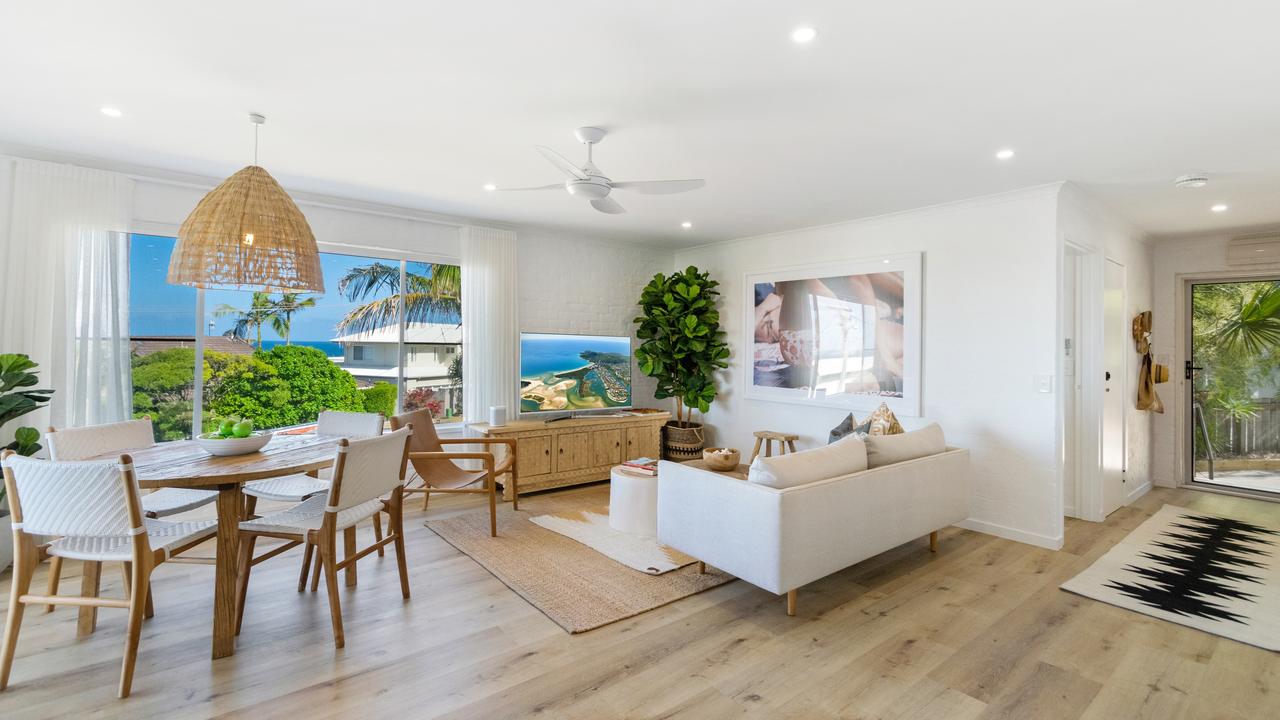 1/43 Tingira Cres, Sunrise Beach