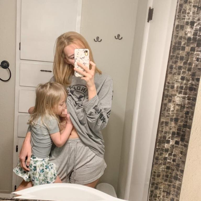 Bachelor Alum Adresses People Who Say Her Kid Is Too Old to Breastfeed