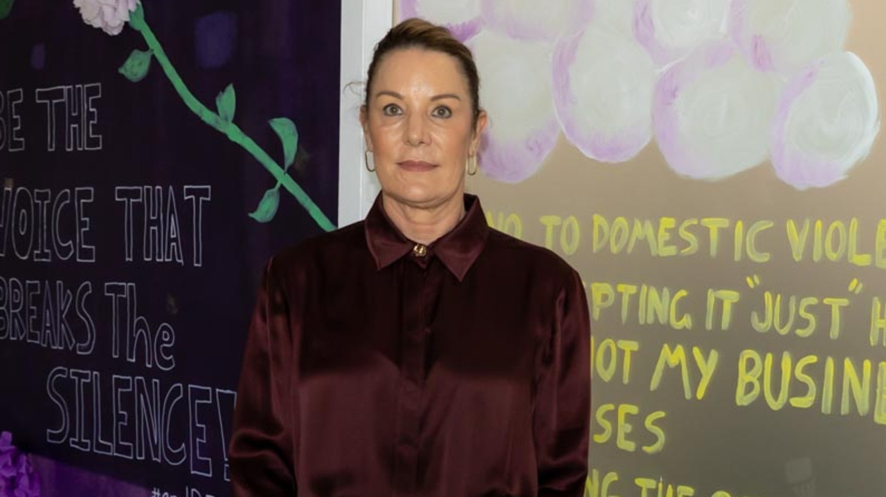 ‘No to looking the other way’: Pledge signed for DV month