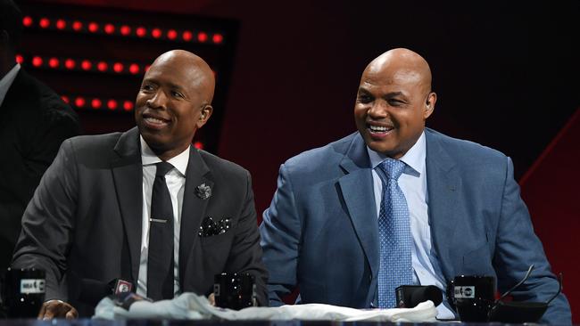 Inside the NBA pannelists Kenny Smith (left) and Charles Barkley. (Ethan Miller/Getty Images/AFP)