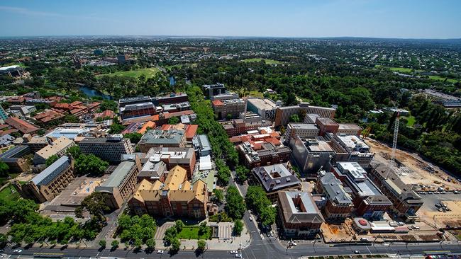 The tower, home to the Adelaidean and Crowne Plaza Adelaide, reached its pinnacle construction milestone.