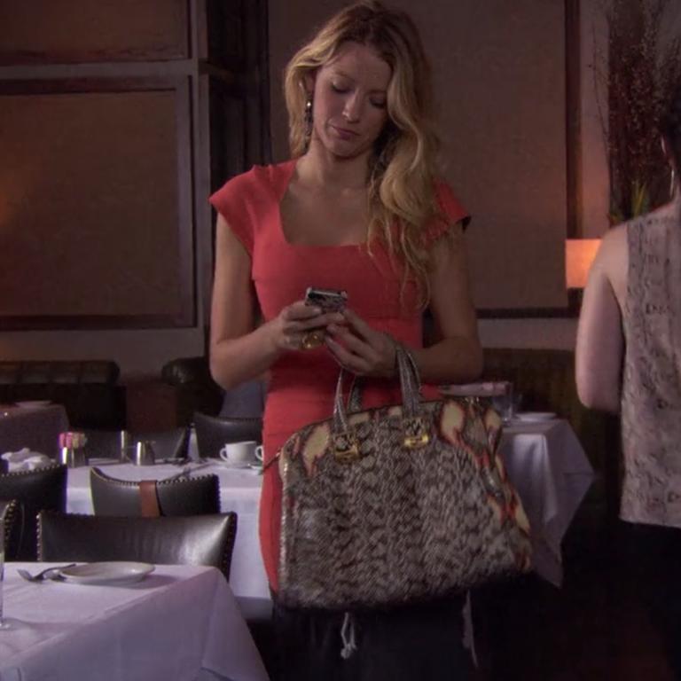 Gossip Girl, Season 4 - outfit spotting - Being Brazen