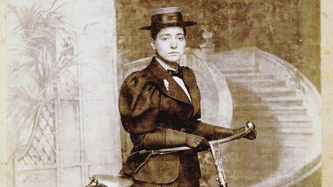 History: Annie Londonderry in 1895 she became the first woman to bicycle around the world. Out of copywright