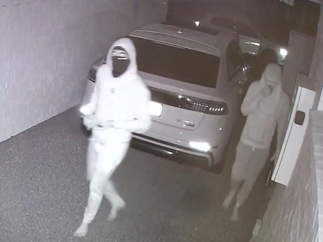 Home of 9News presenter targeted in attempted break-in The Gold Coast home of 9News presenter Dominique Loudon has been targeted by thieves., Two people armed with a baseball bat and a tomahawk attempted to break into the Burleigh home. Picture: 9News