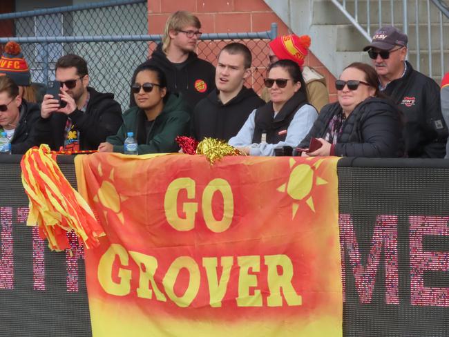 Meander Valley fans. Picture: Jon Tuxworth