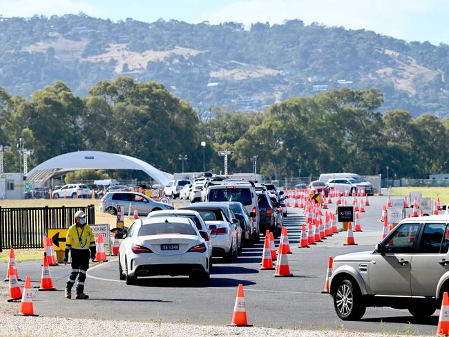 Cars line up at the Victoria Park Pakapakanthi Covid-19 drive through testing clinic. Picture: NCA NewsWire/Naomi Jellicoe