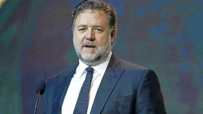 Russell Crowe and his family established the Nana Glen and Coramba Heart Start units after Geoff Hicks approached the Hollywood actor with the idea. Picture: Daily Telegraph