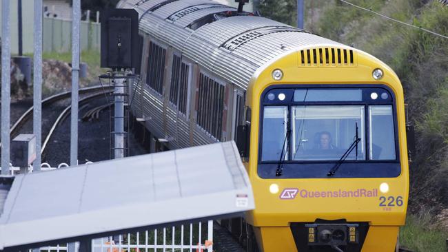 Beenleigh train arrives at Windsor station. (Photo AAP/ Megan Slade)