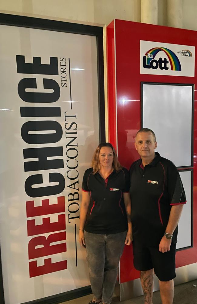 Freechoice Sarina husband-and-wife duo Miranda Roberts and Jason Cardona in front of their new store. Picture: Contributed