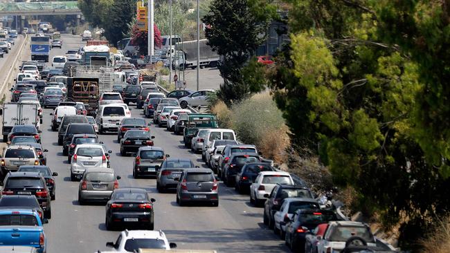 Traffic chaos as Brisbane commuters flee city