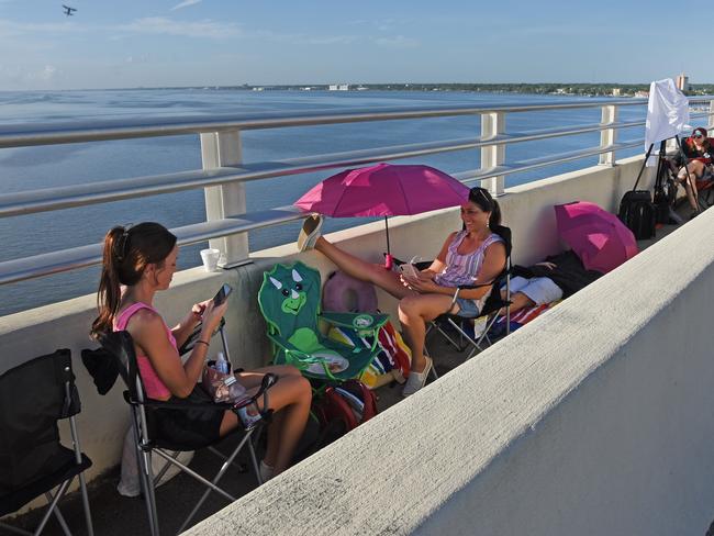 Spectators from Oklahoma wait to view the Artemis I rocket launch. Picture: Red Huber/Getty Images/AFP