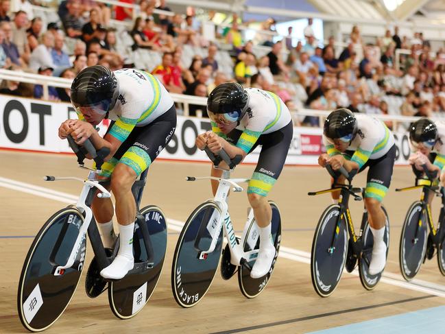 ADELAIDE, AUSTRALIA - FEBRUARY 02: Mens Team Pursuit Gold Medal ride - Australia defeated by Great Britain. Australian riders Blake Agnoletto, Conor Leahy, Kelland O'Brien and Samuel Welsford during the 2024 Track Nations Cup at the Adelaide Super-Drome on February 02, 2024 in Adelaide, Australia. (Photo by Sarah Reed/Getty Images)