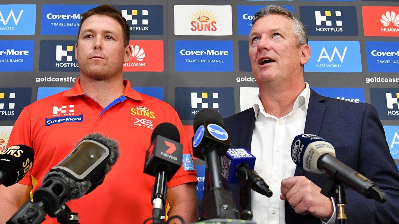 Gold Coast Suns coach Stuart Dew (left) and Chief Executive Mark Evans (right). (AAP Image/Darren England)