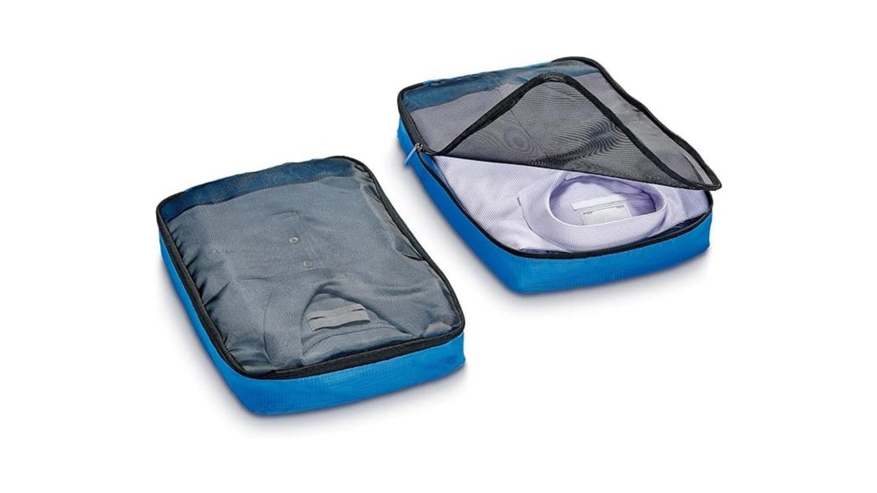 Go Travel Twin Packing Cubes in Blue. Picture: Amazon