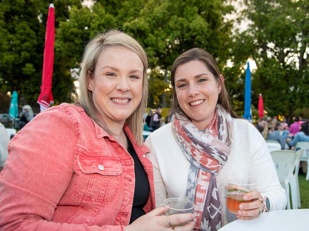 Candice Blechynden (left) and Tracey Logan. Festival of Food and Wine, Queens Park, Toowoomba Carnival of Flowers. Friday September 9, 2022 Picture: Bev Lacey