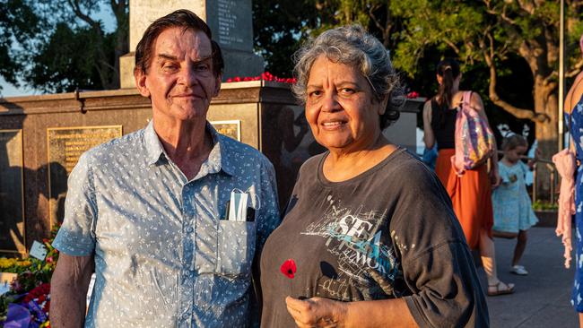 Linda Ford and Geoff Freeman at the Anzac Day dawn service at the Cenotaph in Darwin on Monday. Picture: Amos Aikman