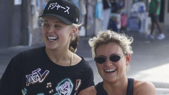 **DT Exclusive**one time use**No News.com**No Aus**Fees Apply**Must Cedit Media Mode**MEDIA MODE// EXC// JoJo Siwa and her Aussie girlfriend, Kath Ebbs, have a serious case of the giggles as they spend the morning in Bondi. Picture: Media Mode