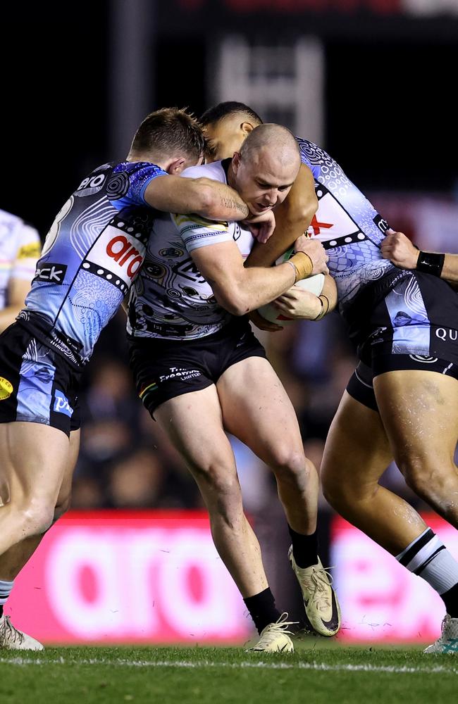 Dylan Edwards has spiders on him. Picture: Brendon Thorne/Getty Images