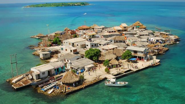 Santa Cruz del Islote Most crowded place on earth escape .au