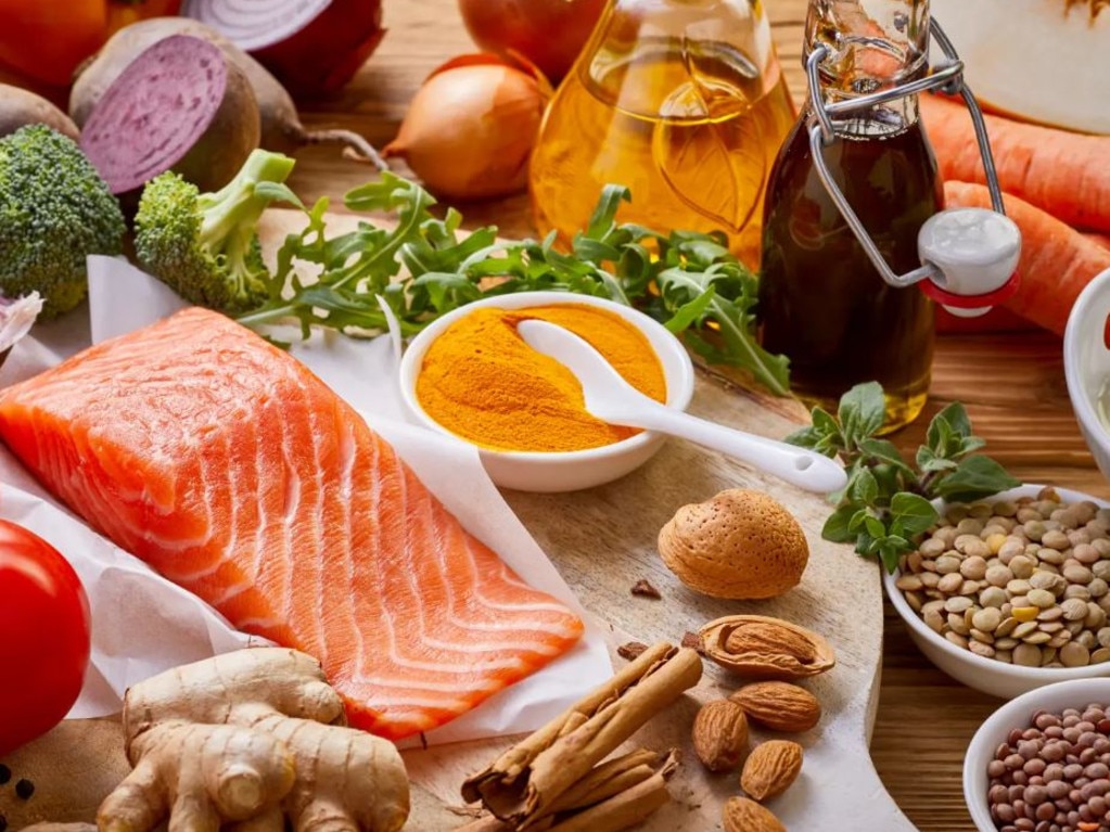 A neurosurgeon has detailed his go-to meal, salmon, turmeric and broccoli, which is rich in brain-boosting omega-3 fatty acids and low in carbs. Picture: iStock