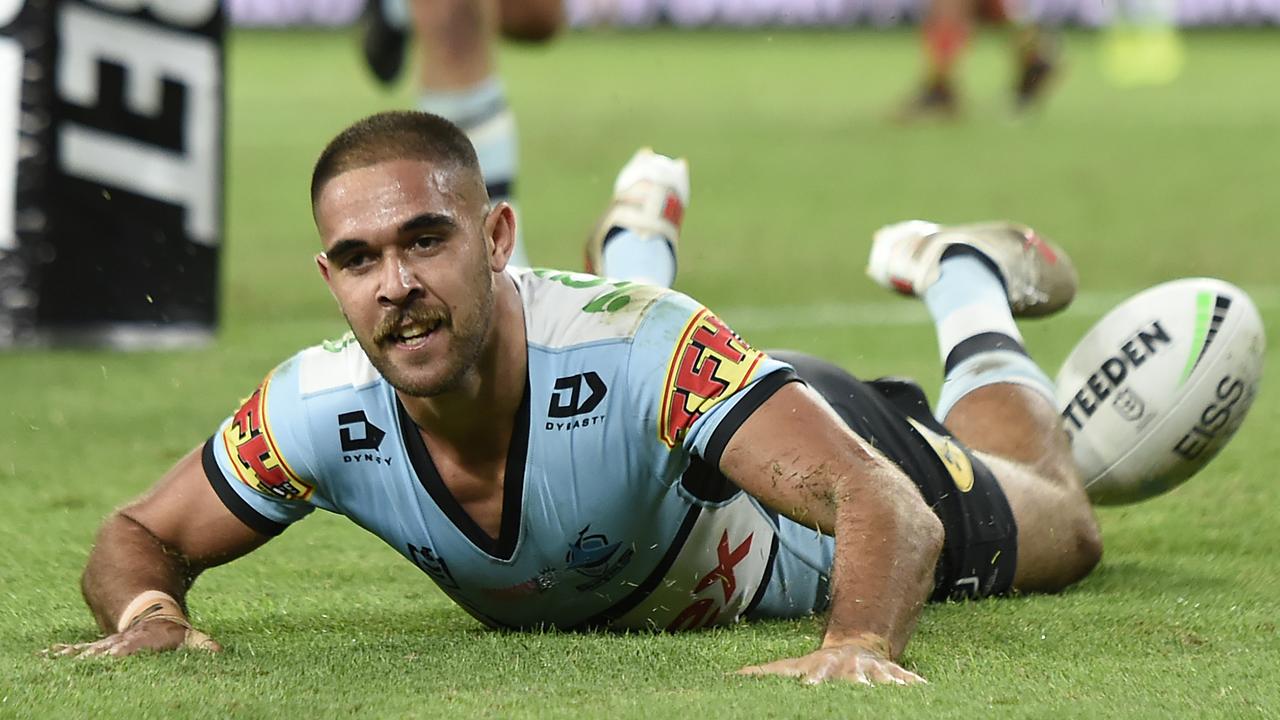 Fullback Will Kennedy scored the opening try for the Sharks.