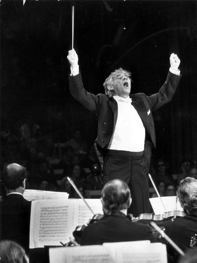 Bernstein conducting the New York Philharmonic at the Sydney Opera House in 1974