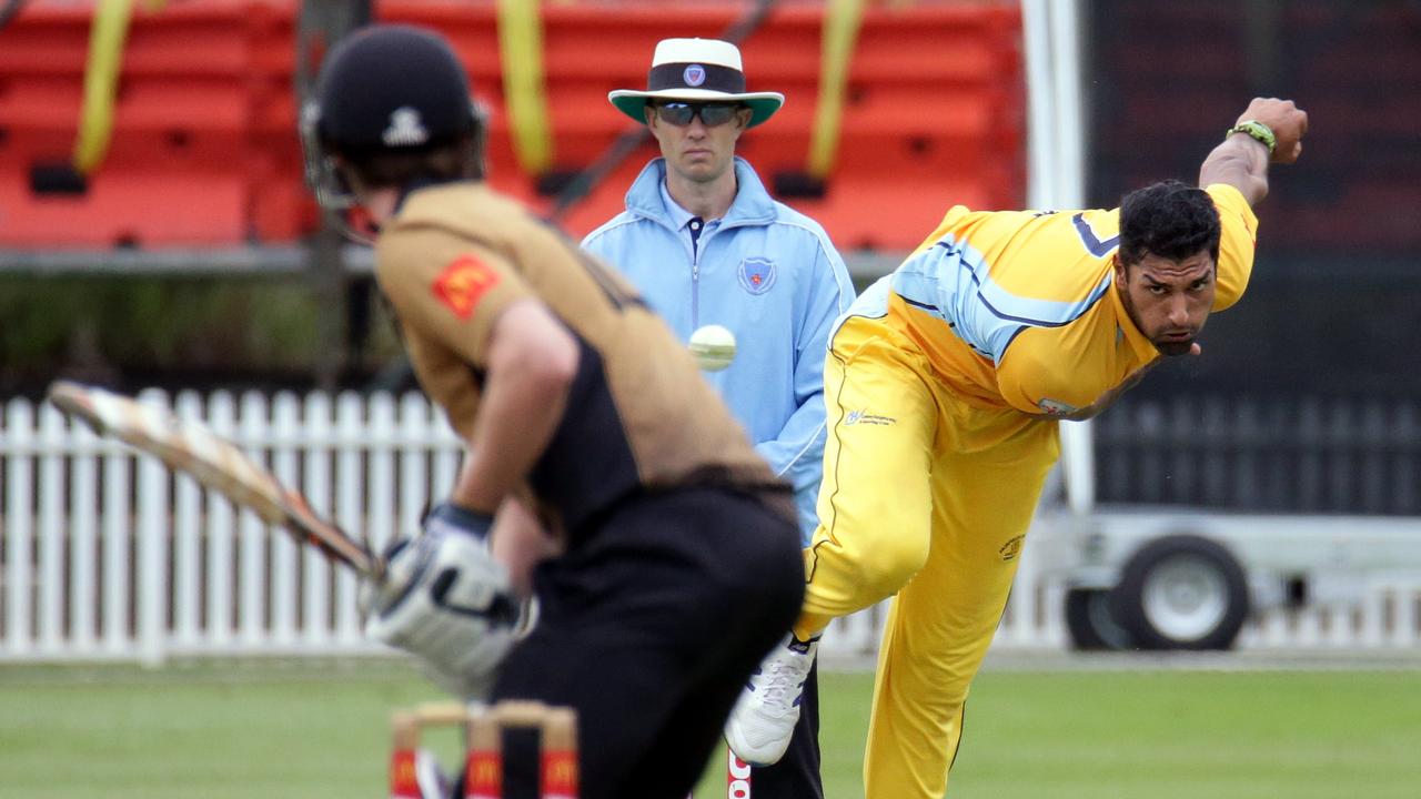 FAIRFIELD ADVANCE/AAP.  Gurinder Sandhu bowls for the Lions in the First Grade Cricket,  Liverpool Fairfield  v Sydney at Drummoyne Oval, Sydney on Saturday 11 January, 2020. NSW Premier Cricket . Picture: Craig Wilson / AAP