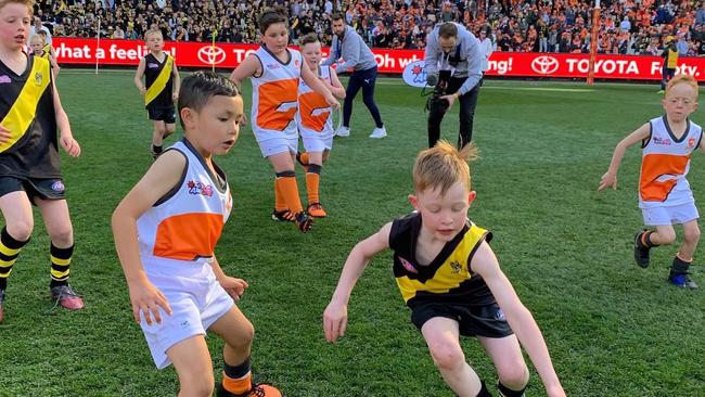 Calamvale Leopards playing in an NAB AFL Auskicker clash at the Gabba.