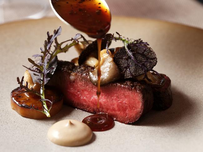 EAT STREET + Truffle Dinners 2023 - Aria - wagyu, Jerusalem artichoke, and truffle, photo - Steven Woodburn