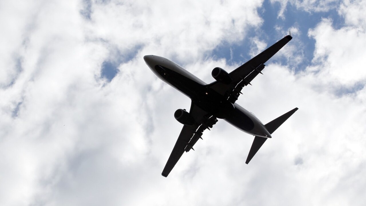 Aircraft crashes on Great Barrier Reef island