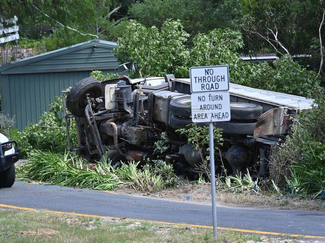 Truckie killed in Crafers rollover