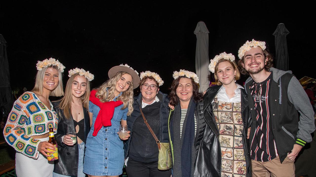 Claire Condren, Libby Buller, Liv Neagle, Leanne Butler, Michelle Brown, Victoria Brown, Thomas Butler. Festival of Food and Wine, Queens Park, Toowoomba Carnival of Flowers. Friday September 9, 2022 Picture: Bev Lacey