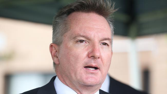 SYDNEY, AUSTRALIA: NewsWire Photos: JANUARY 16 2024: Minister Chris Bowen addresses the media with The Prime Minister, Anthony Albanese, Premier Chris Minns  and Assistant Minister Jenny McAllister in a press conference in Northmead in Sydney today. Picture: NCA NewsWire / Gaye Gerard