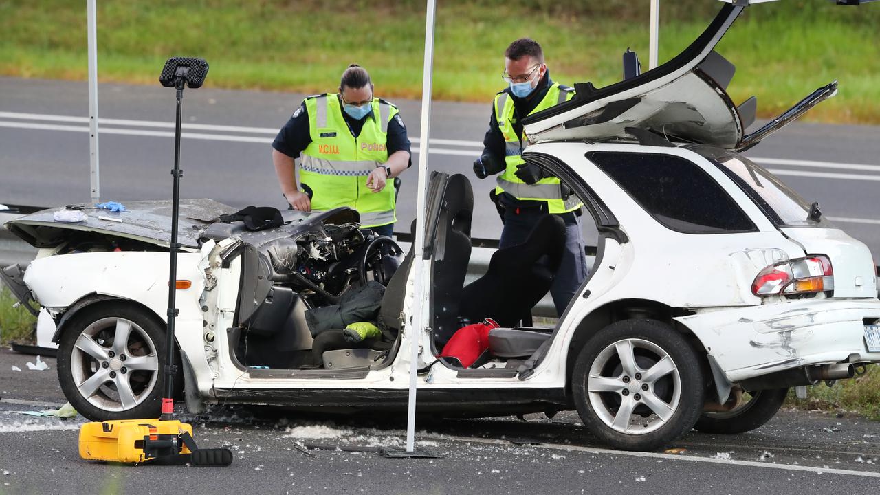 Eastern Freeway Closed: Inbound Lanes Shut After Serious Crash Leaves ...